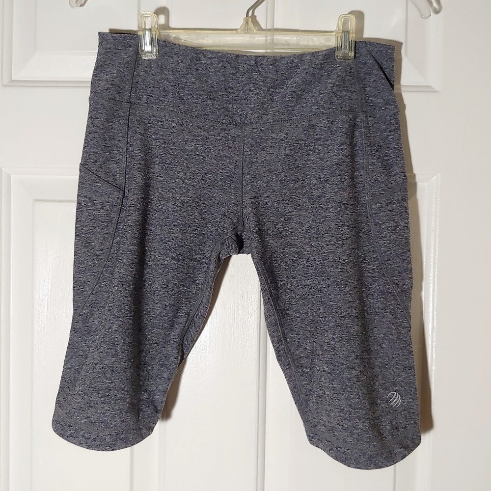 MPG Workout Capri Leggings, Knee-Length